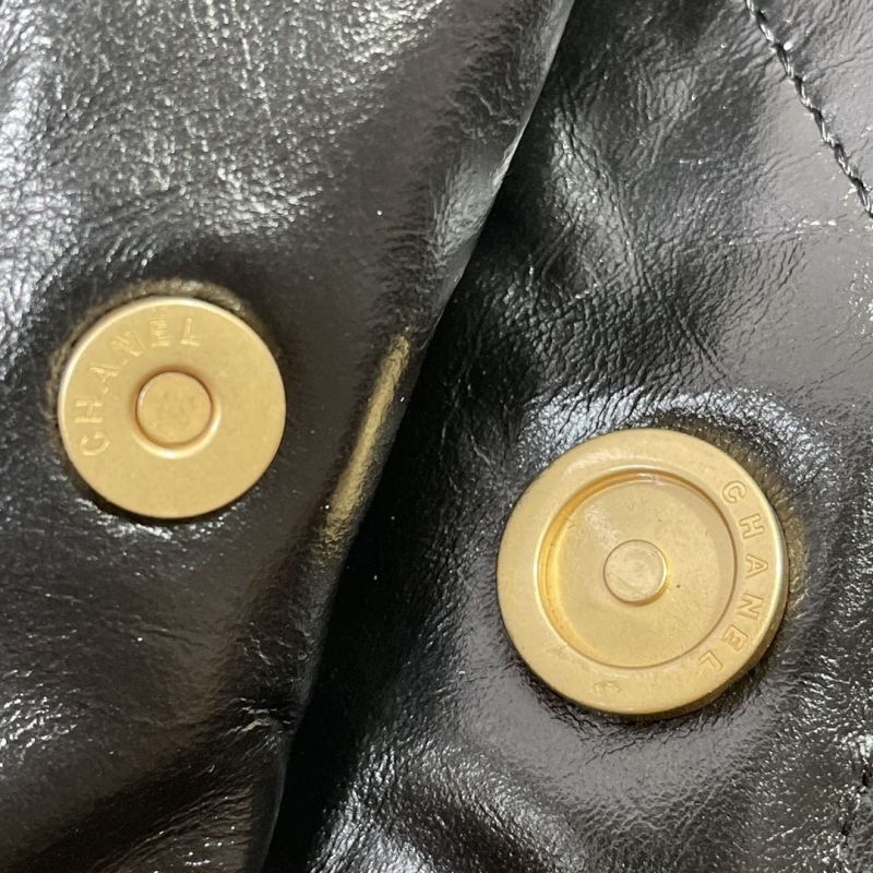 Ch**el hobo 22 bags